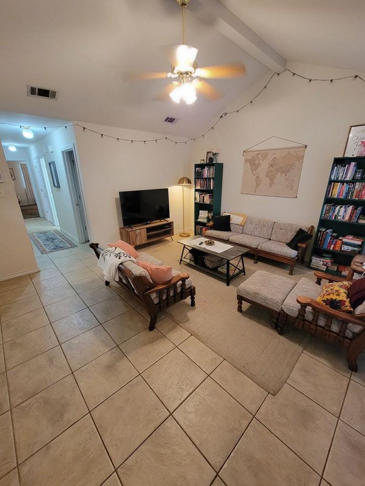 2321 Antelope Ln - Photo 4 of 14