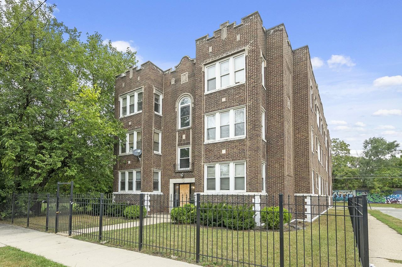 7655-57 S. Lowe Avenue - Photo 2 of 25