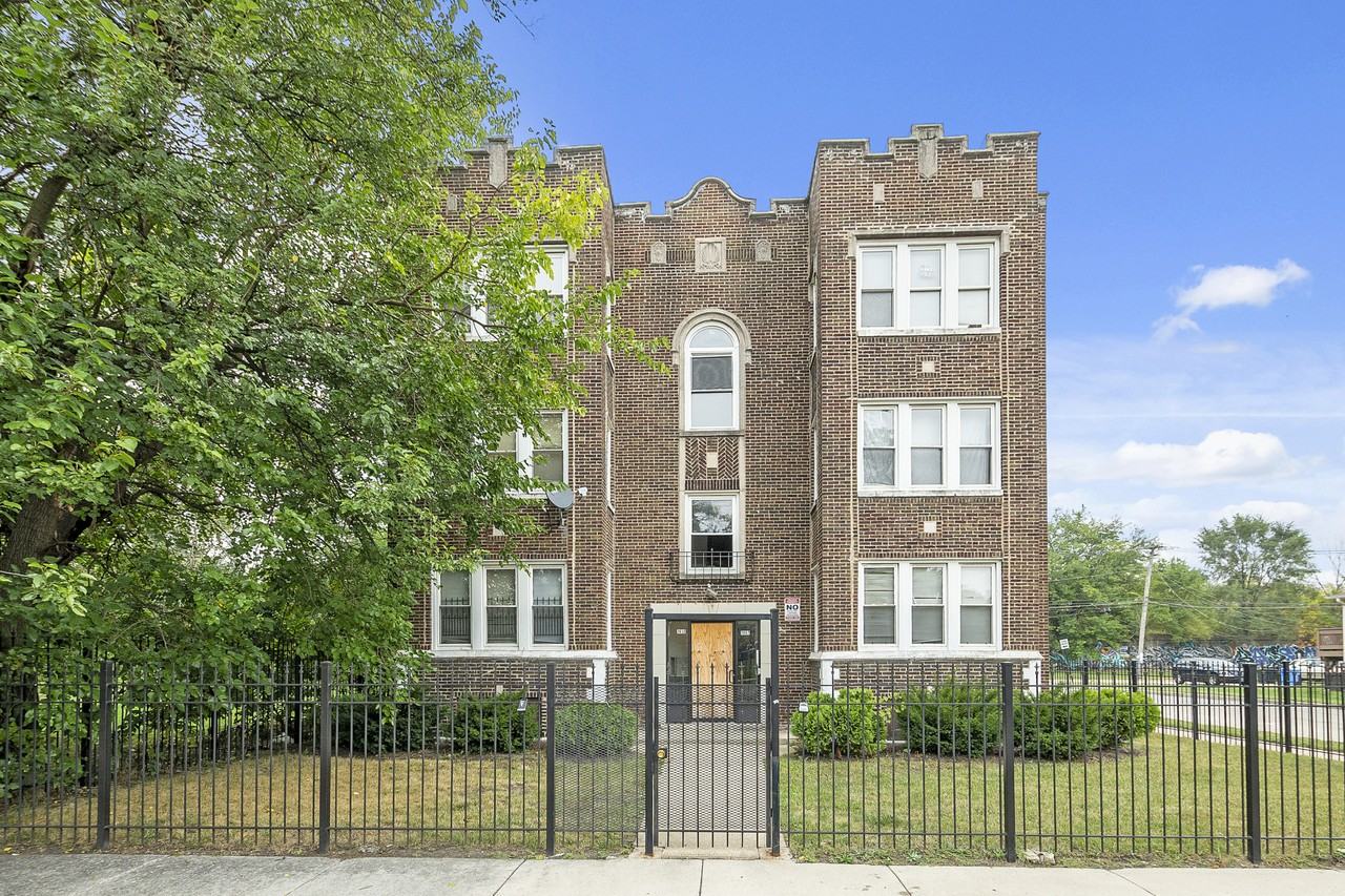 7655-57 S. Lowe Avenue - Photo 3 of 25