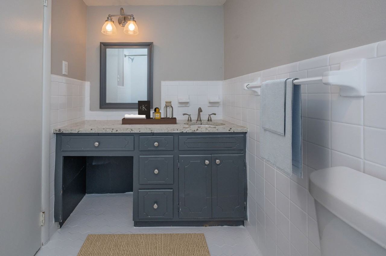 Highland Cliffs - Photo 2 of 32