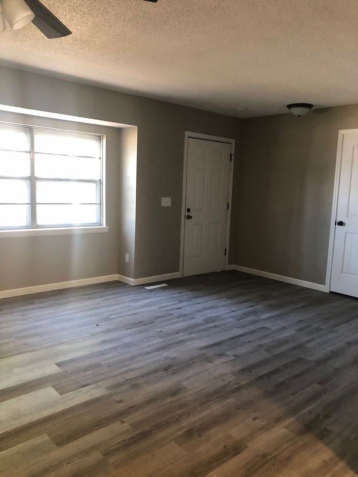 1164 S Oak Park Dr Apt A - Photo 4 of 14