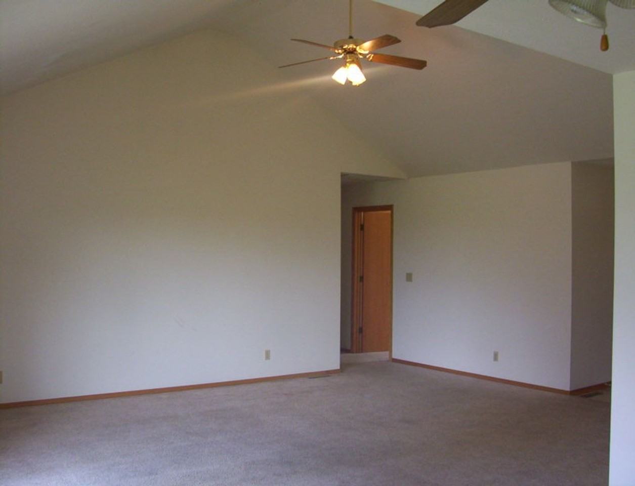 3305 W Raynell St - Photo 3 of 5