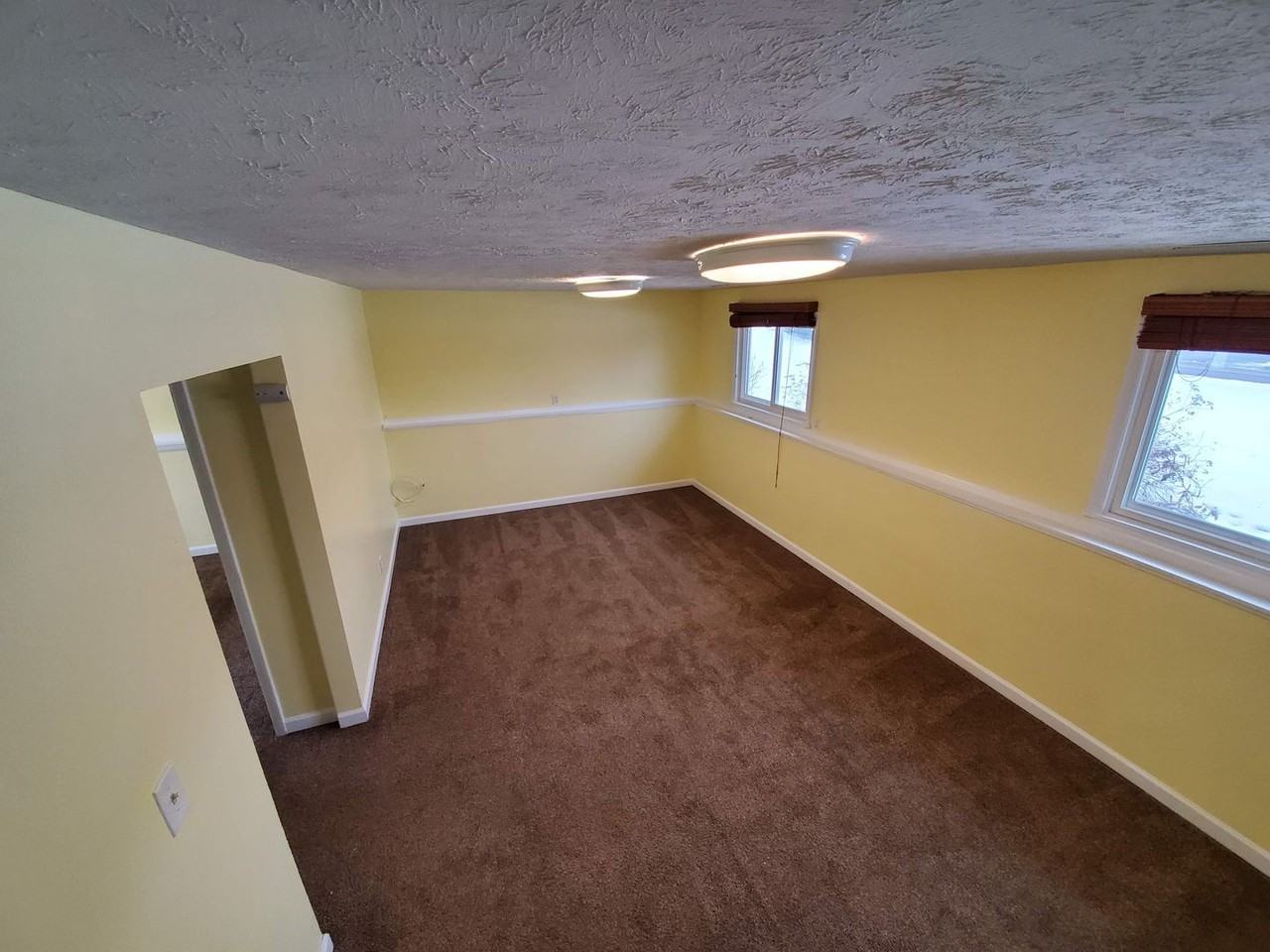 32 Golden Rod Ln - Photo 6 of 12