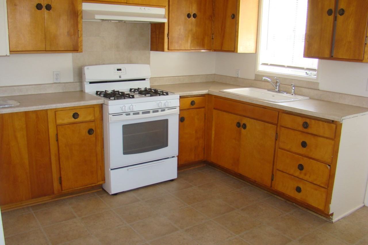 515 S I St - Photo 2 of 5