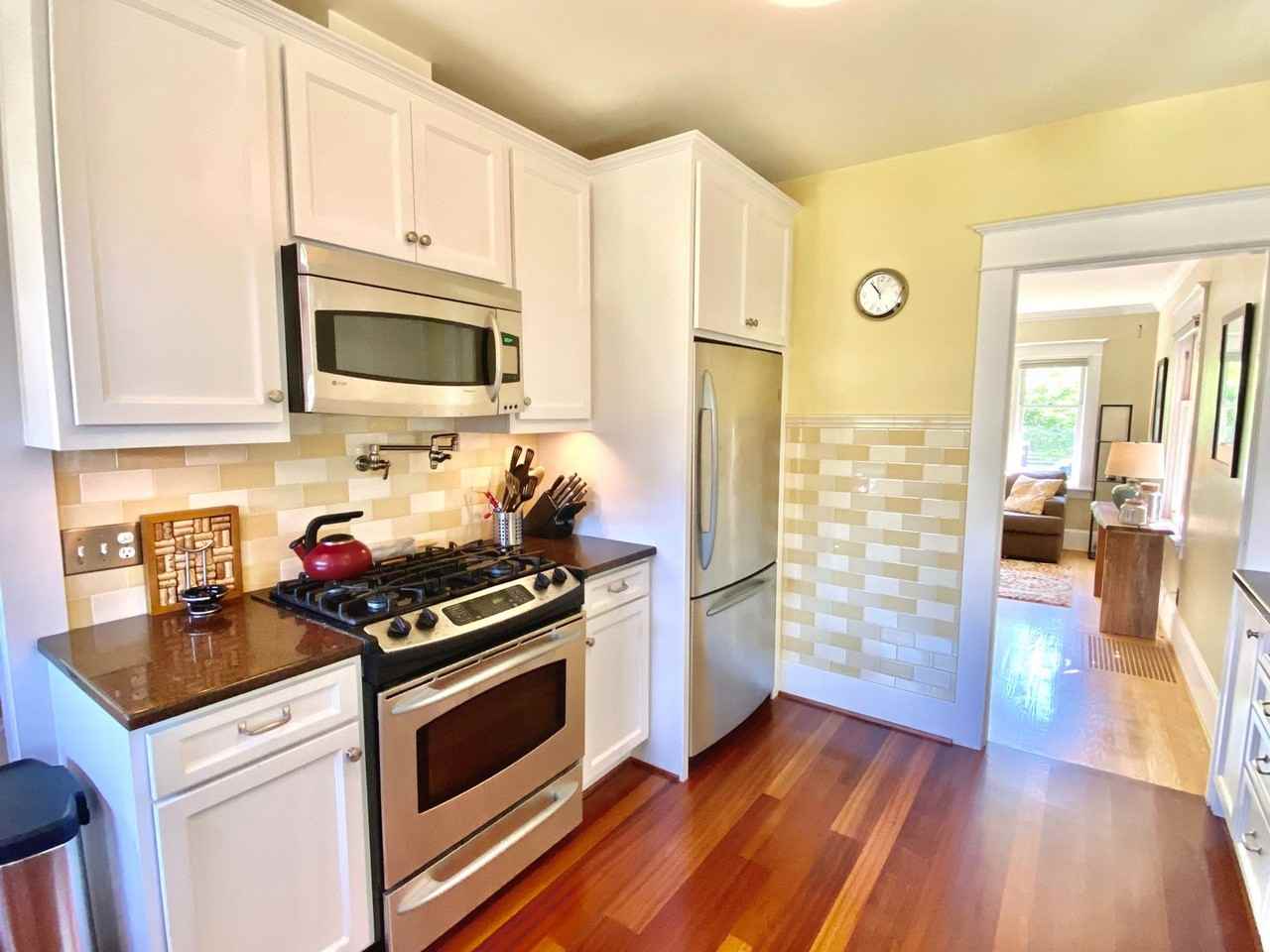4337 Ne 23rd Ave - Photo 5 of 28