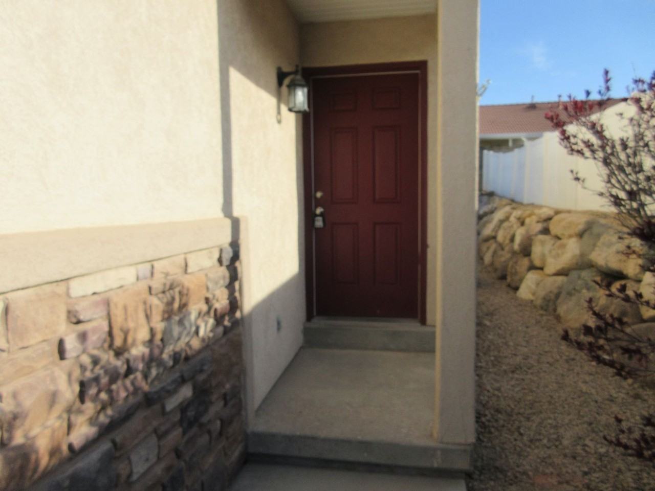 173 E Fiddlers Canyon Rd - Photo 3 of 24