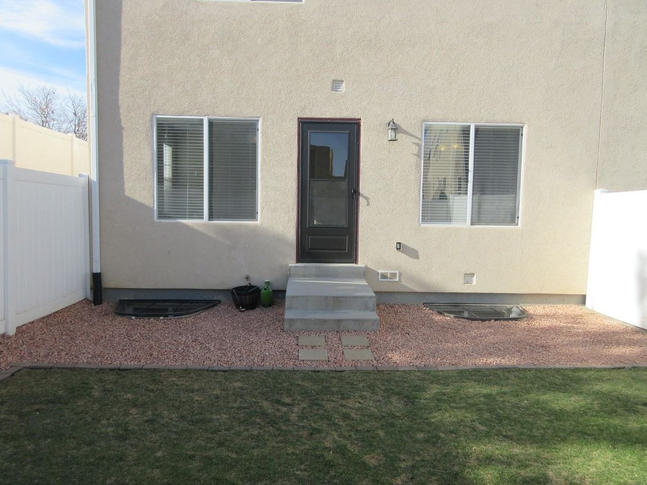 173 E Fiddlers Canyon Rd - Photo 7 of 24