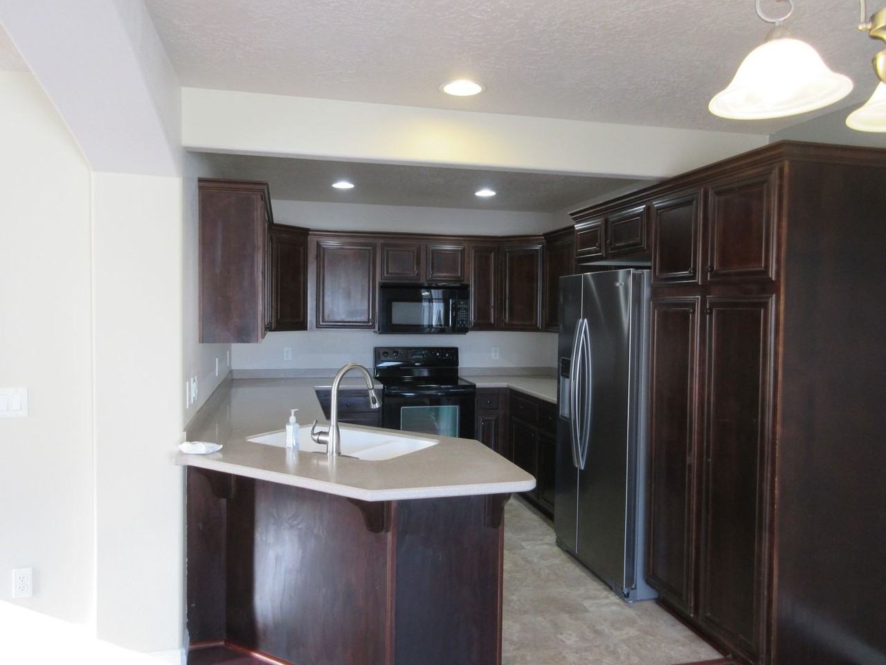 173 E Fiddlers Canyon Rd - Photo 5 of 24