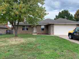 3963 W Eaglecrest St - Photo 1 of 1