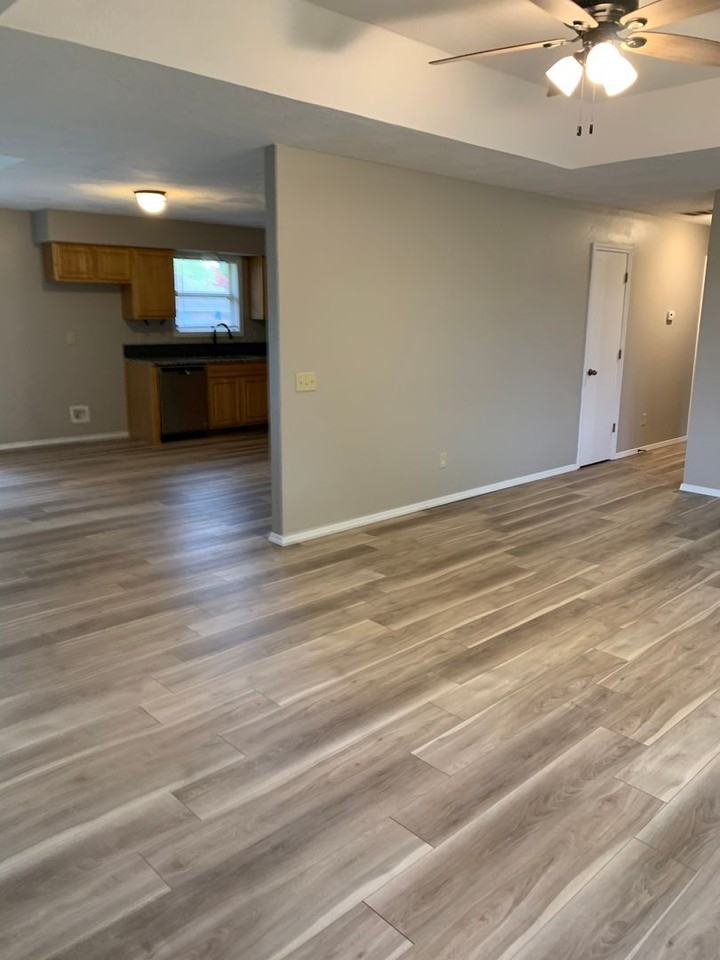 3963 W Eaglecrest St - Photo 3 of 14