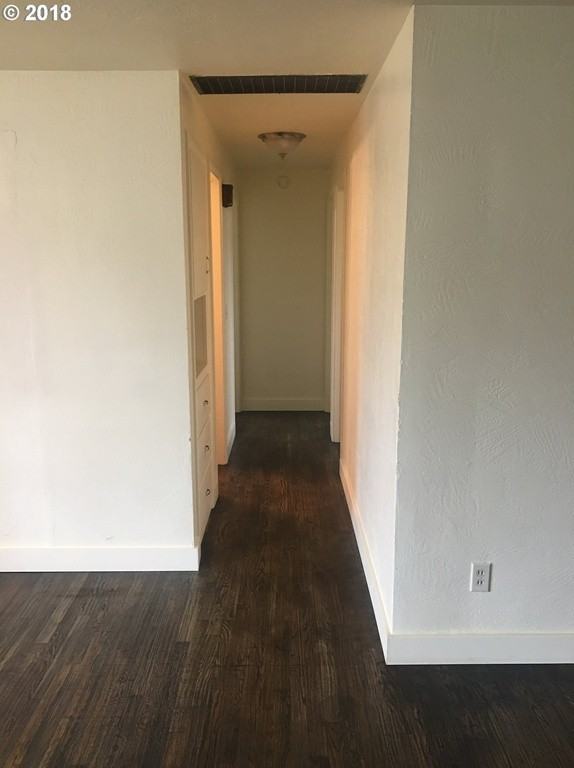 1800 Linwood St - Photo 7 of 20