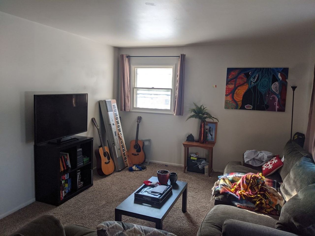 514 S 10th Ave - Photo 4 of 9