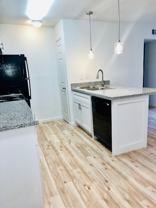 Dream Montrose - Photo 1 of 1