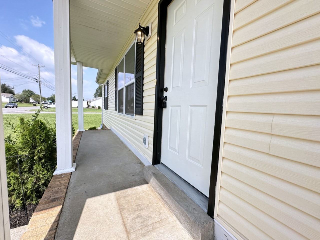 3437 Sandpiper Dr - Photo 3 of 37