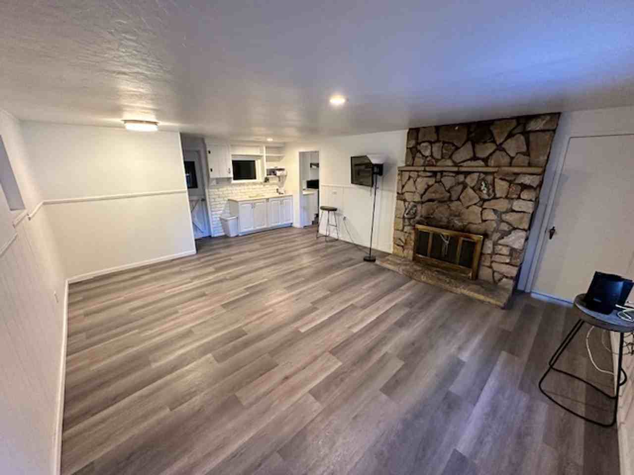 2598 Chris Ave - Photo 3 of 11