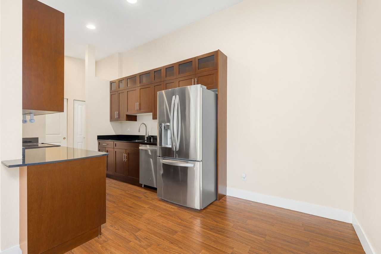 21307 48th Ave W - Photo 7 of 18