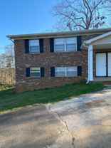 906 Flanders Ln - Photo 1 of 1