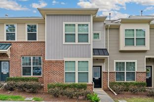 25 Pocono Dr - Photo 1 of 1