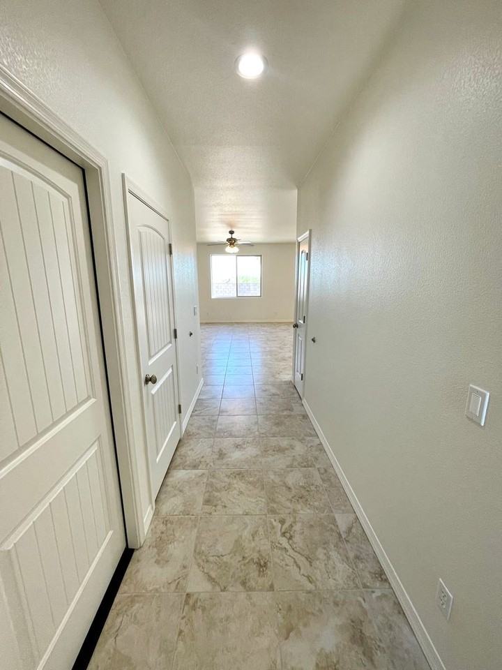 5558 Eagle View Rd - Photo 5 of 36