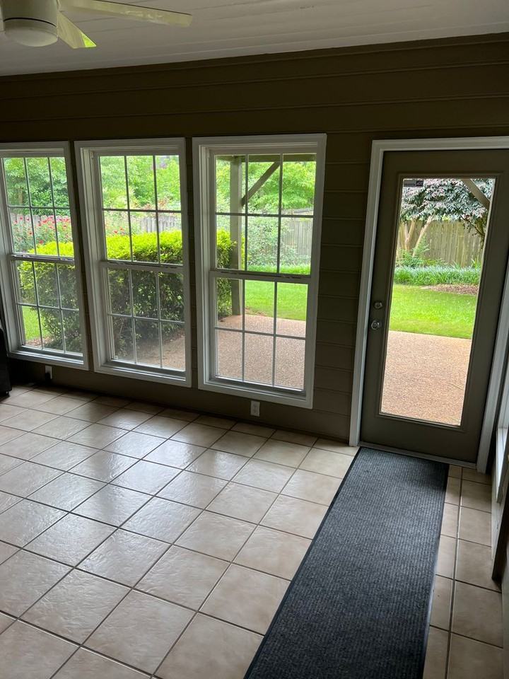 809 Ashland Dr - Photo 4 of 14