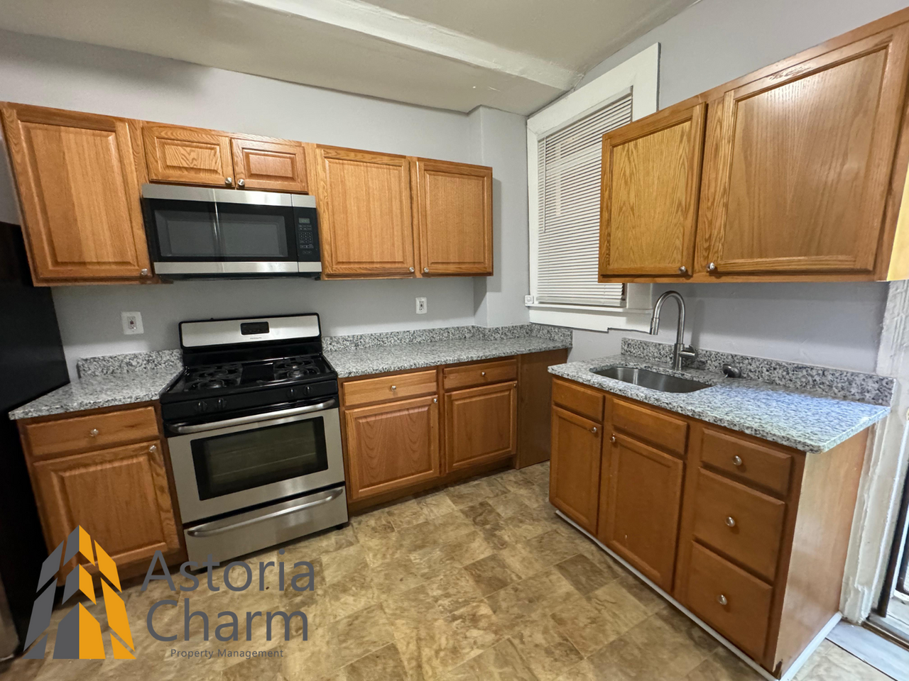2022 Hollins St - Photo 2 of 24