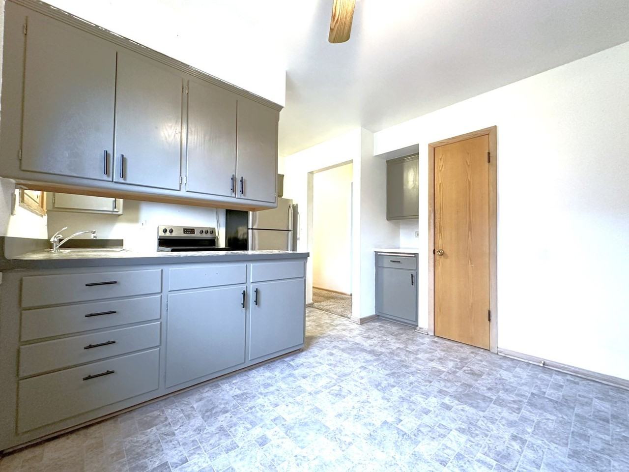 4331 N 91st St - Photo 3 of 14