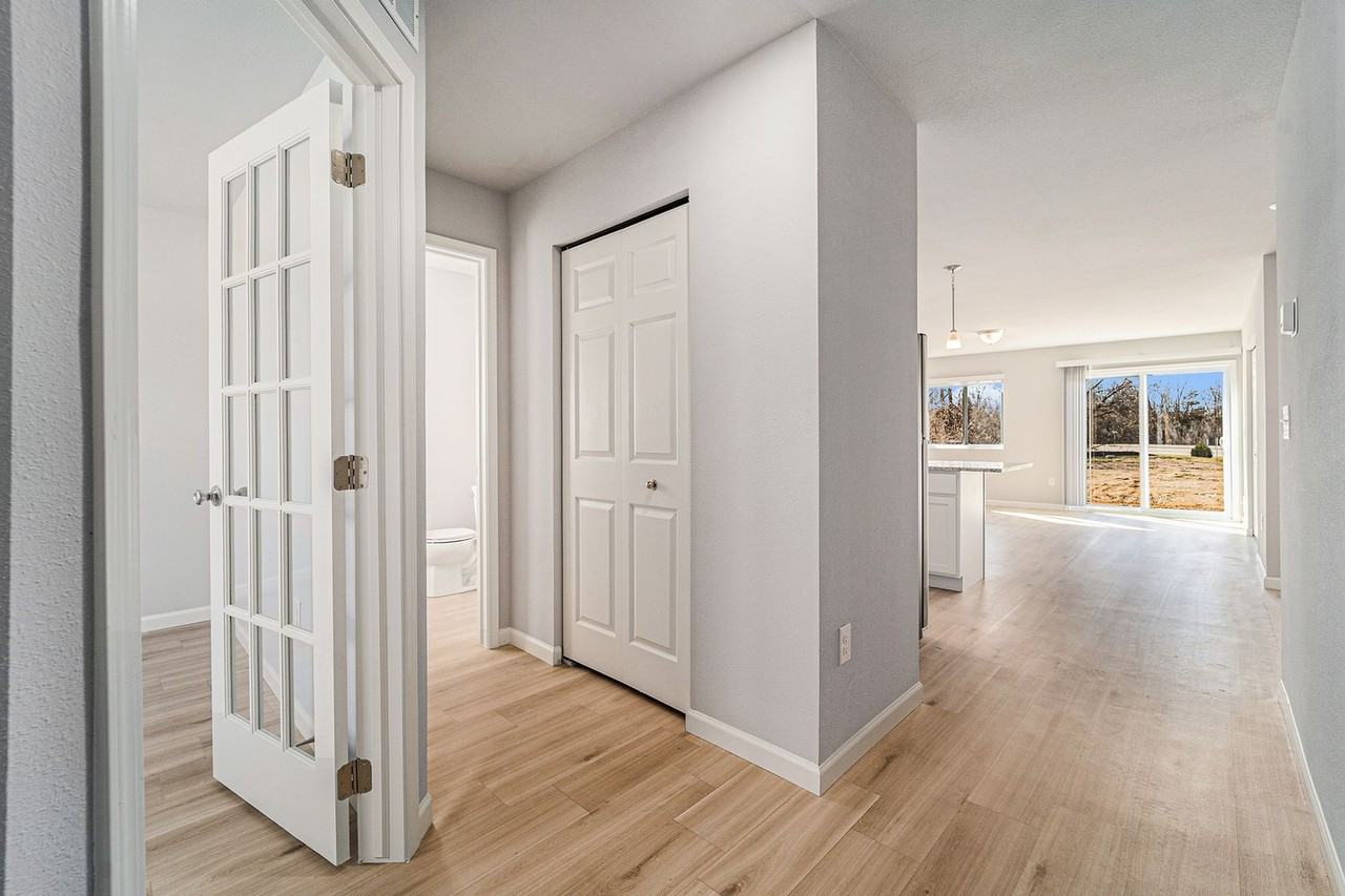 2385 Richardson Ct - Photo 6 of 22