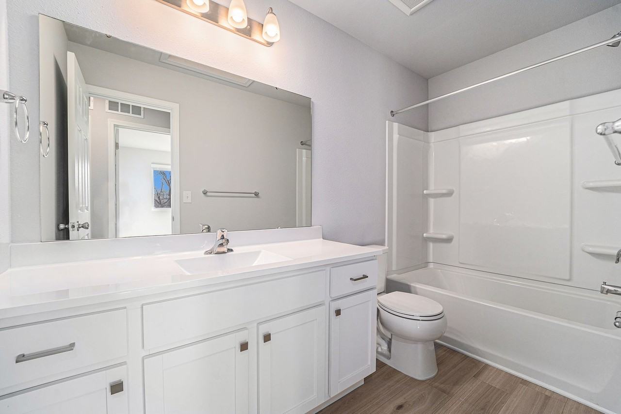 2385 Richardson Ct - Photo 7 of 22