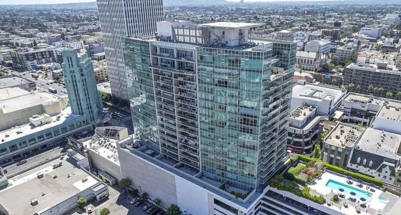 3785 Wilshire Blvd Apt 1907