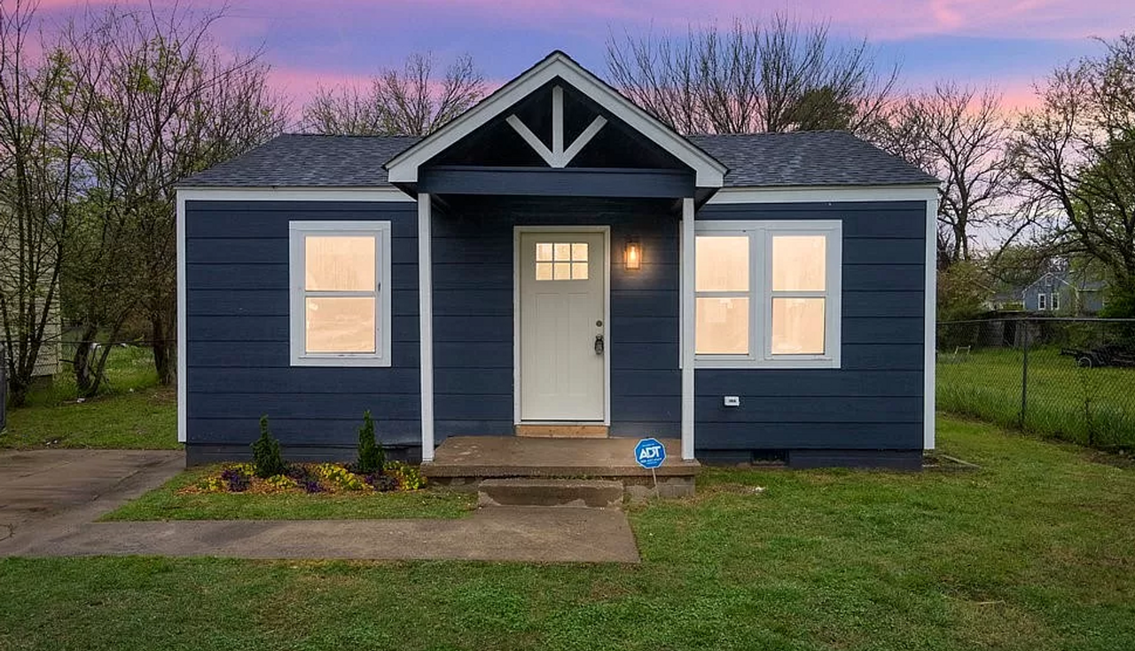 311 E Virgin St - Photo 2 of 29