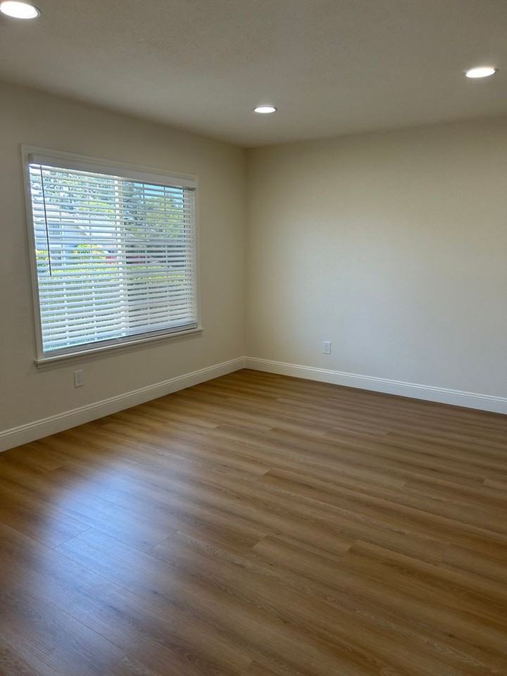 2813 Vista Palomar - Photo 5 of 23