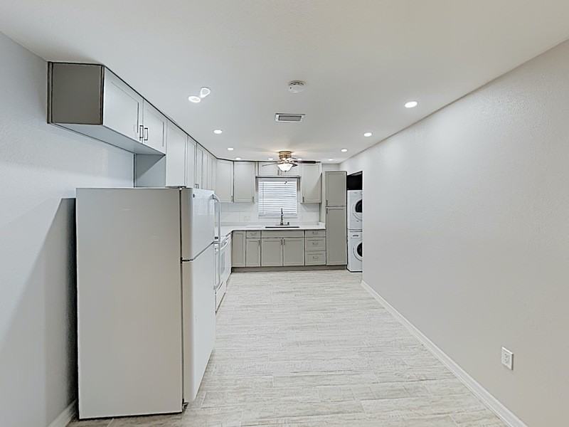 525 Conway Rd #91 - Photo 4 of 14