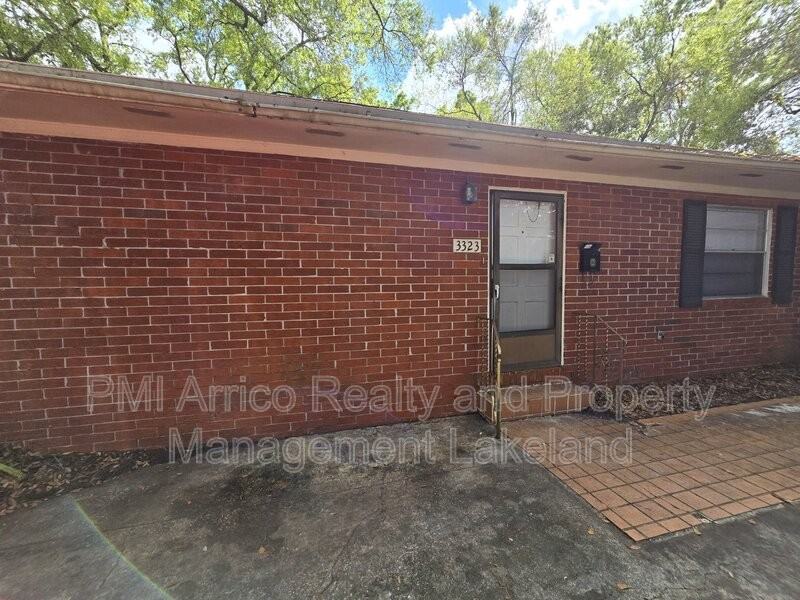 3323 S Polk Ave - Photo 2 of 12