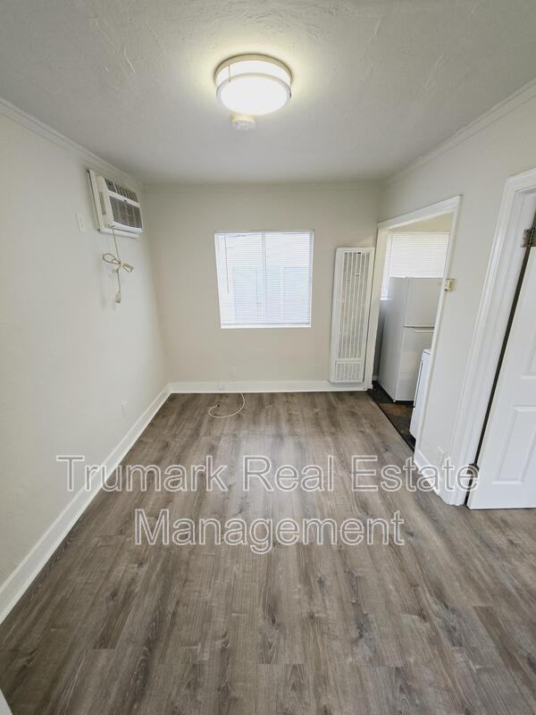 429 W Garfield Ave #C - Photo 5 of 12