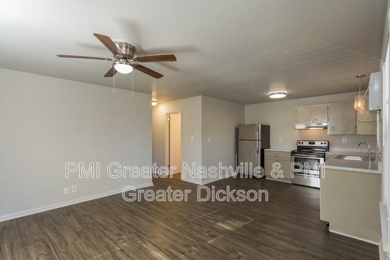 816 Greenland Dr #14 - Photo 7 of 14
