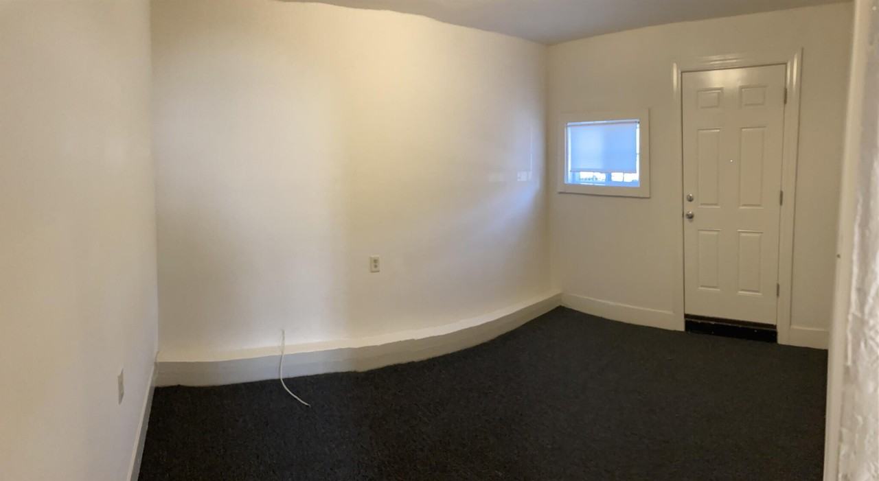 9525 S Ewing Ave #1 - Photo 3 of 6