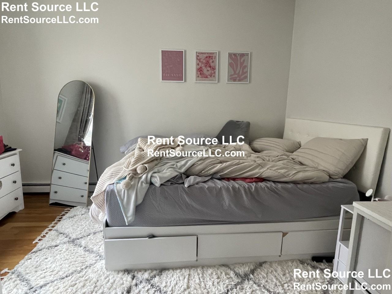 1100 Cambridge St #1102F - Photo 5 of 10