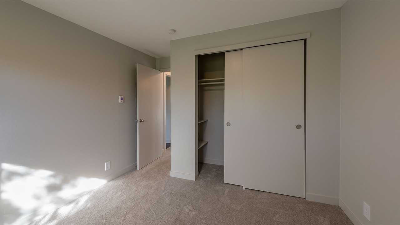 Sylvan Court - Photo 6 of 39