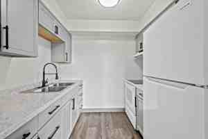 featured image of 2434 Brownsville Rd