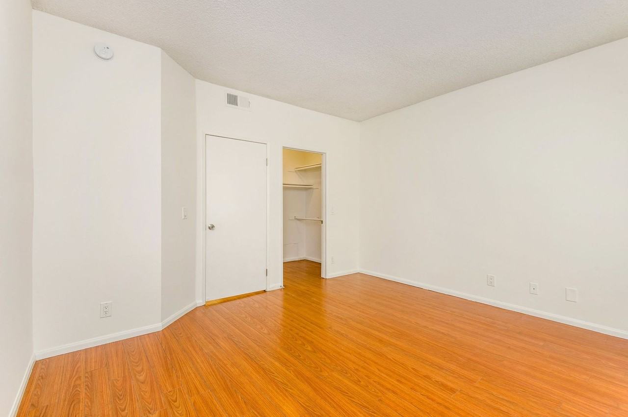 2724 Abbot Kinney Blvd. - Photo 5 of 22