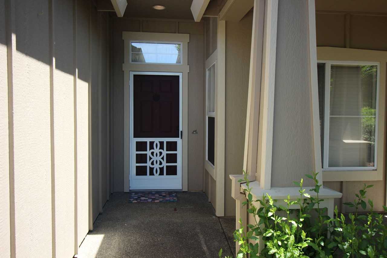 103 Clover Springs Dr - Photo 3 of 26