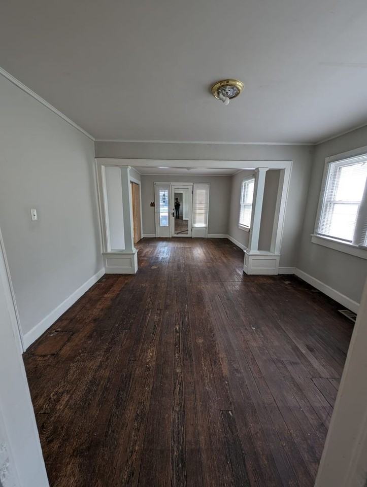 330 S Rural St - Photo 6 of 8