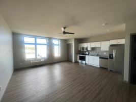 featured image of 507 N Riverfront Dr