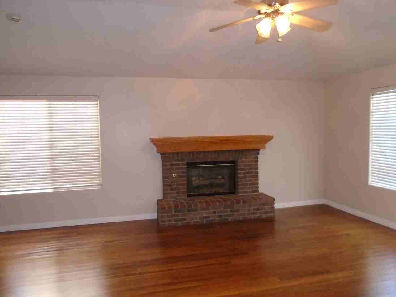 10314 Iroquois Ln - Photo 2 of 19