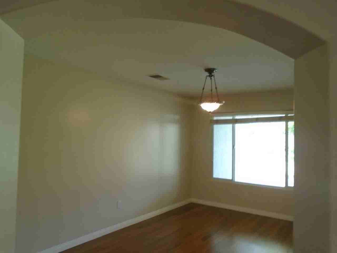 10314 Iroquois Ln - Photo 4 of 19
