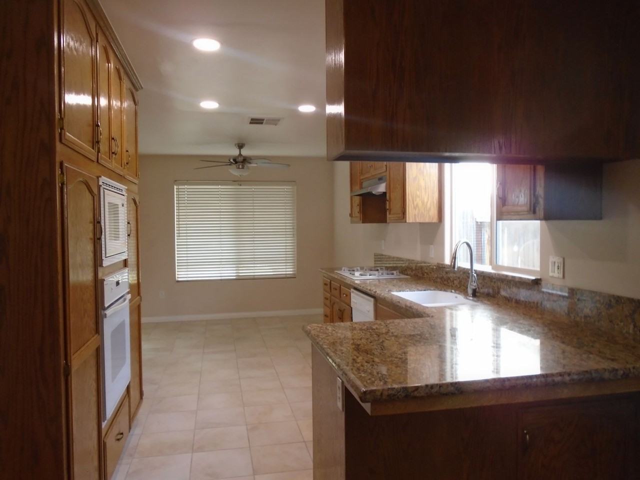 10314 Iroquois Ln - Photo 5 of 19