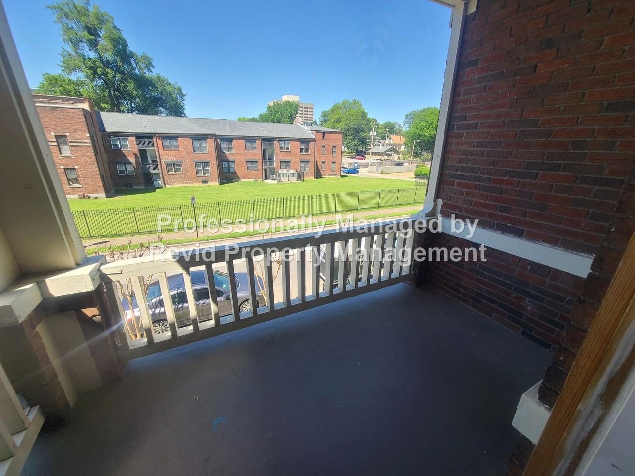 1353 Vance Ave - Photo 3 of 4