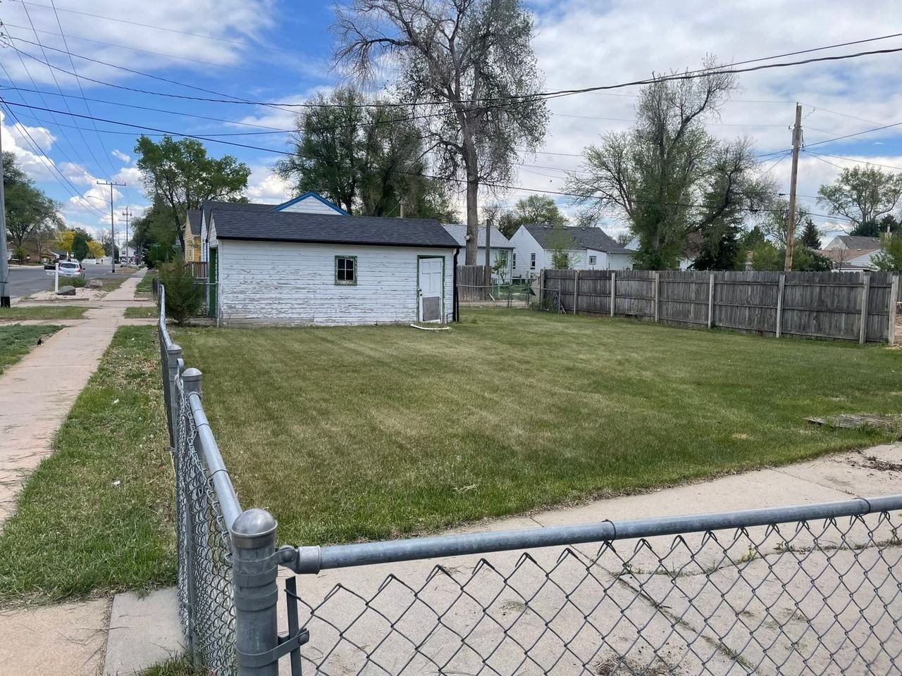 730 Grant St - Photo 5 of 13