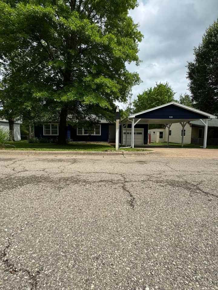 518 Eiserman Avenue - Photo 2 of 20