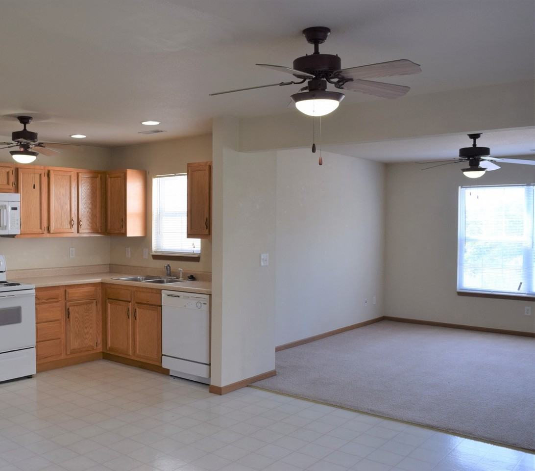 16860B Huntington - Photo 7 of 10